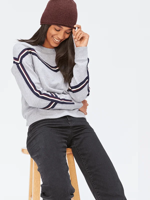 urban activewear hoodieToni Pullover