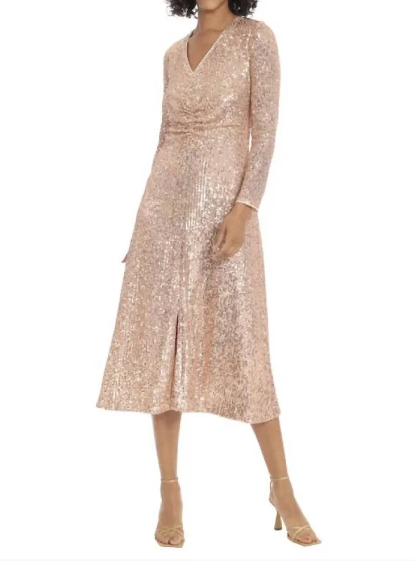 elegant dressKerry Sequin Dress In Gold